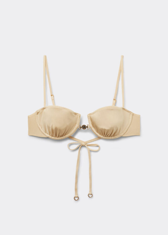 Balconette bikinitops, minimalistische pasvorm