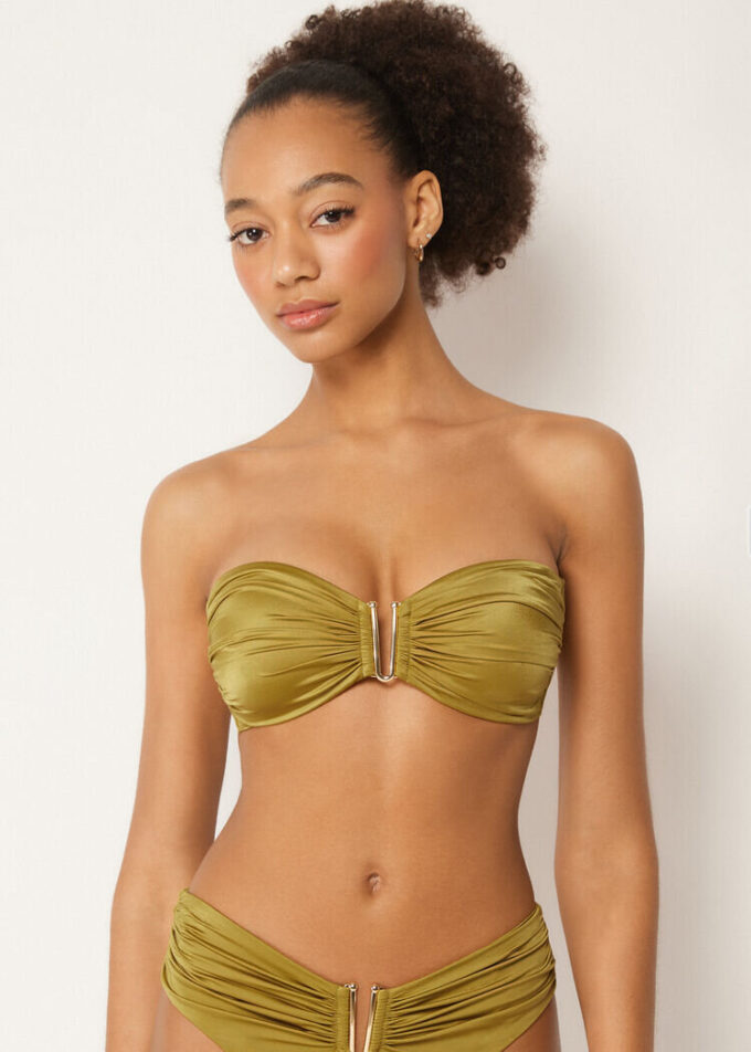 Bandeau-bikinitop van glanzend satijn