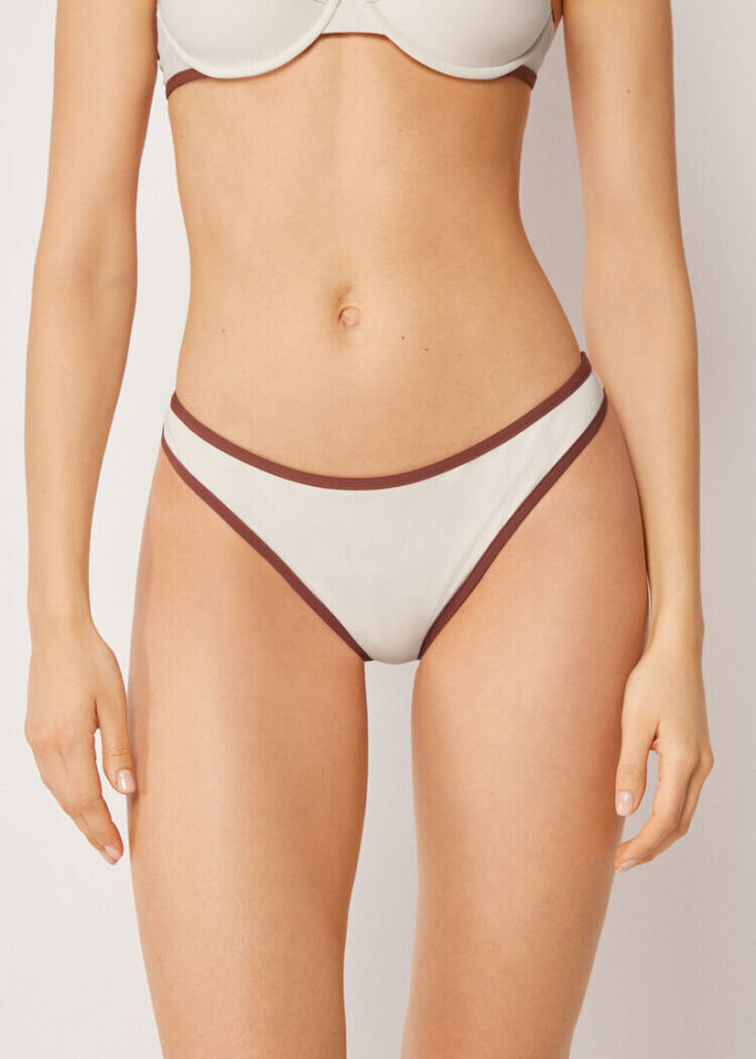 Bikini-broekje met tweekleurige bies