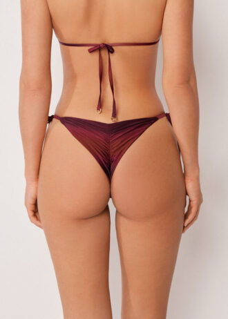 Brazilian bikinibroekjes in zachte tinten