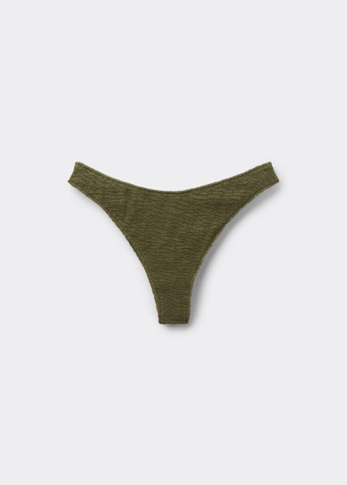 Brazilian bikinibroekjes met gekreukelde golven