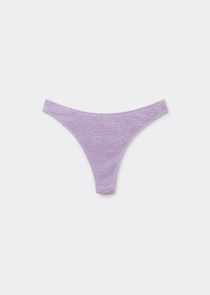 Brazilian bikinibroekjes met gekreukelde golven