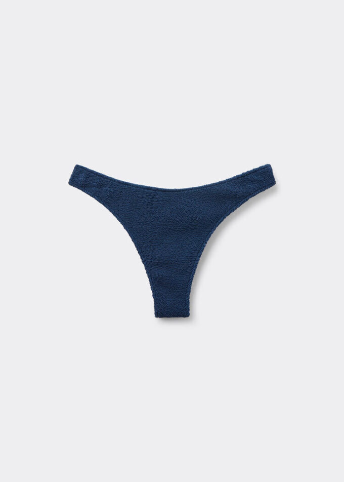 Brazilian bikinibroekjes met gekreukelde golven