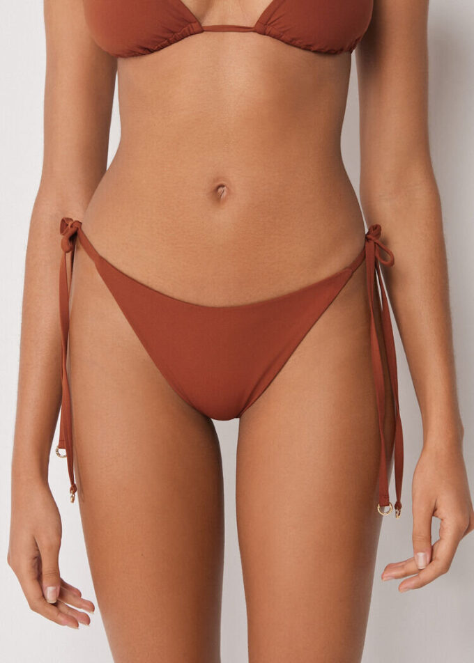 Brazilian bikinibroekjes met vetersluiting, premium pasvorm