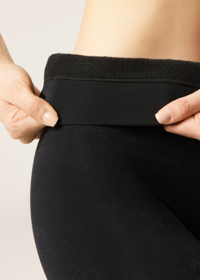 Dichte, matte, ultrawarmte Thermal-Panty