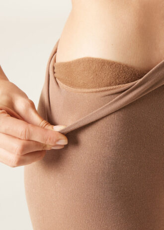 Dichte, matte, ultrawarmte Thermal-Panty