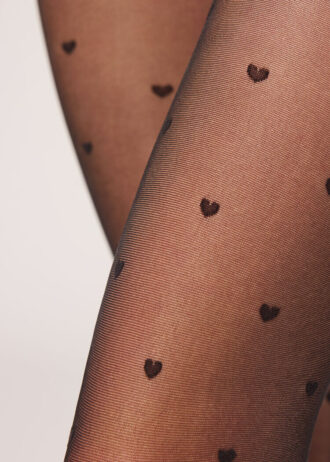 Doorschijnende 30 denier panty met mini-hartjes