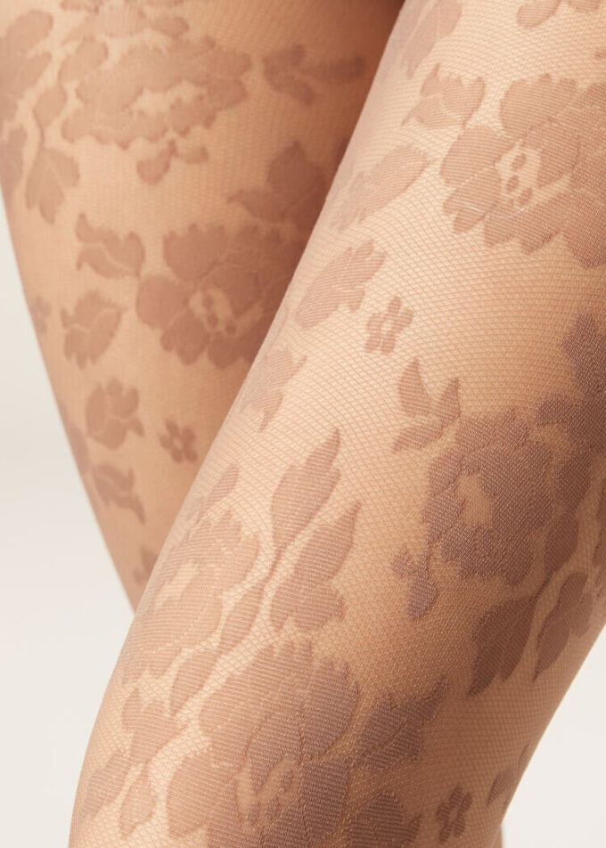 Doorschijnende bloemenpanty