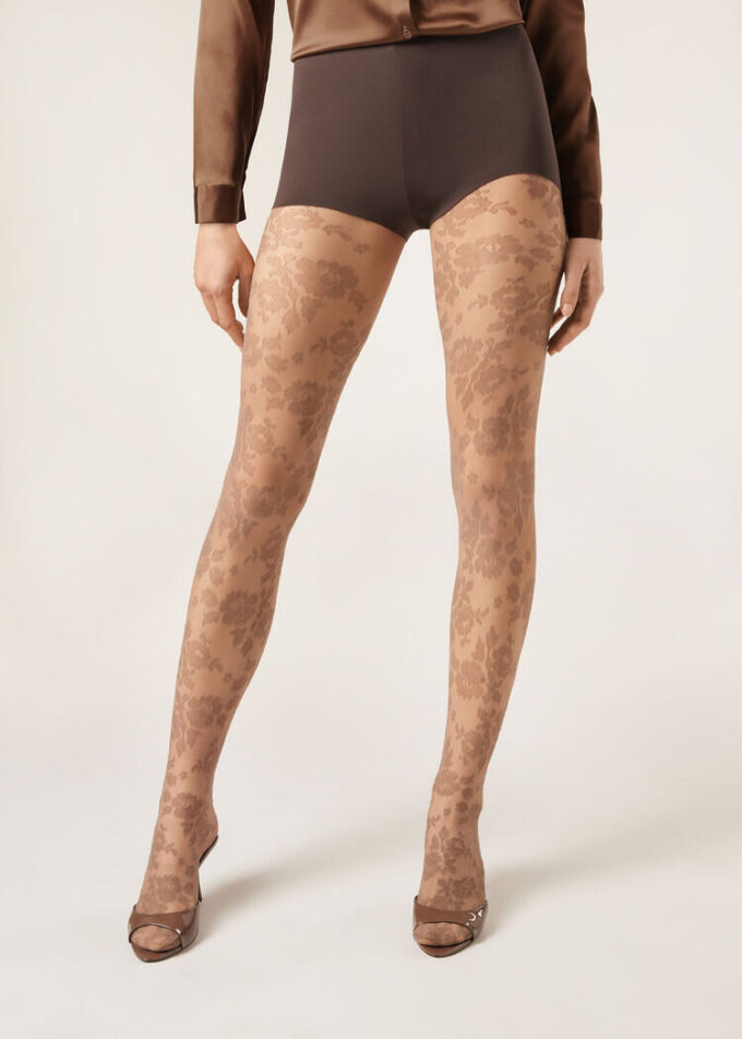Doorschijnende bloemenpanty