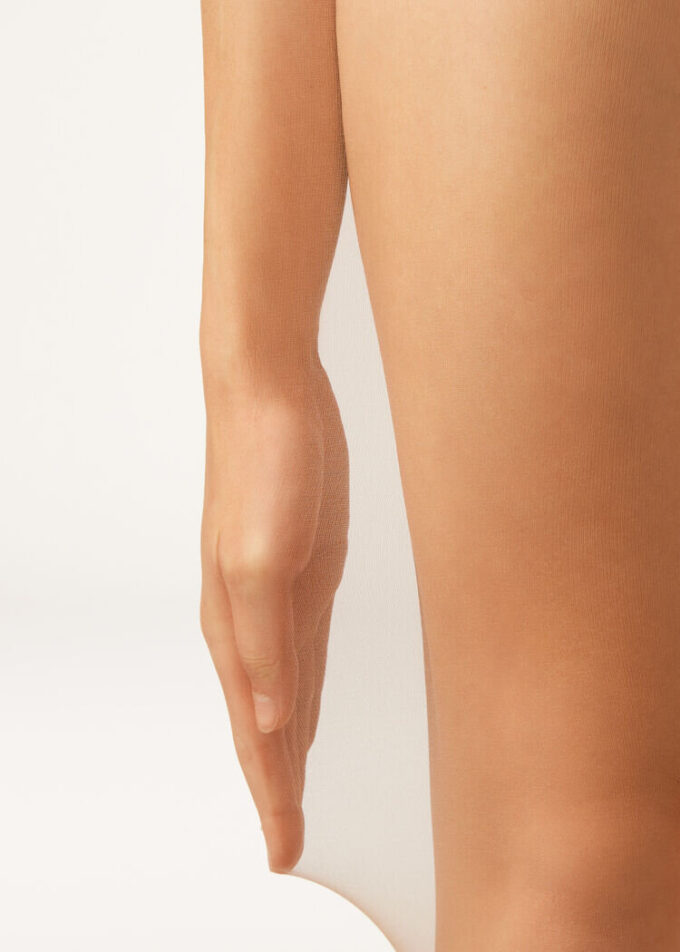 Doorschijnende, matte panty met onzichtbaar make-upeffect, 15 denier