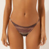 Gouden strings-bikini-broekje met chevronpatroon