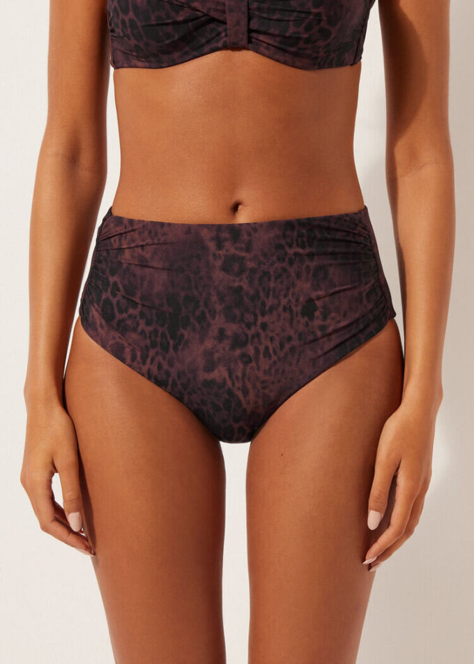 High-waist bikinibroekjes in donkere dierenprint
