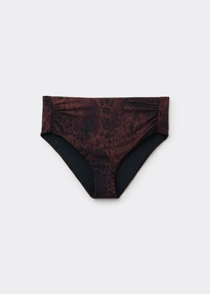 High-waist bikinibroekjes in donkere dierenprint