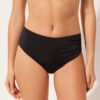 Hoge taille vormgevend bikinibroekje Indonesië