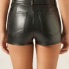 Hotpants met gecoat effect