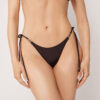 Minimal Fit bikinibroek met Strings