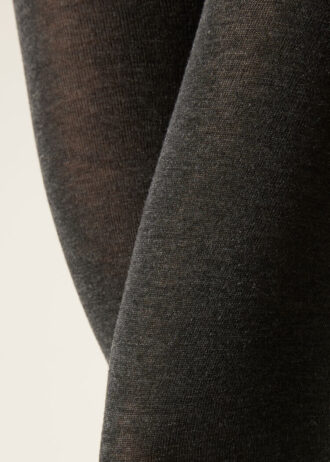 Ondoorzichtige, matte panty van kasjmier en modal