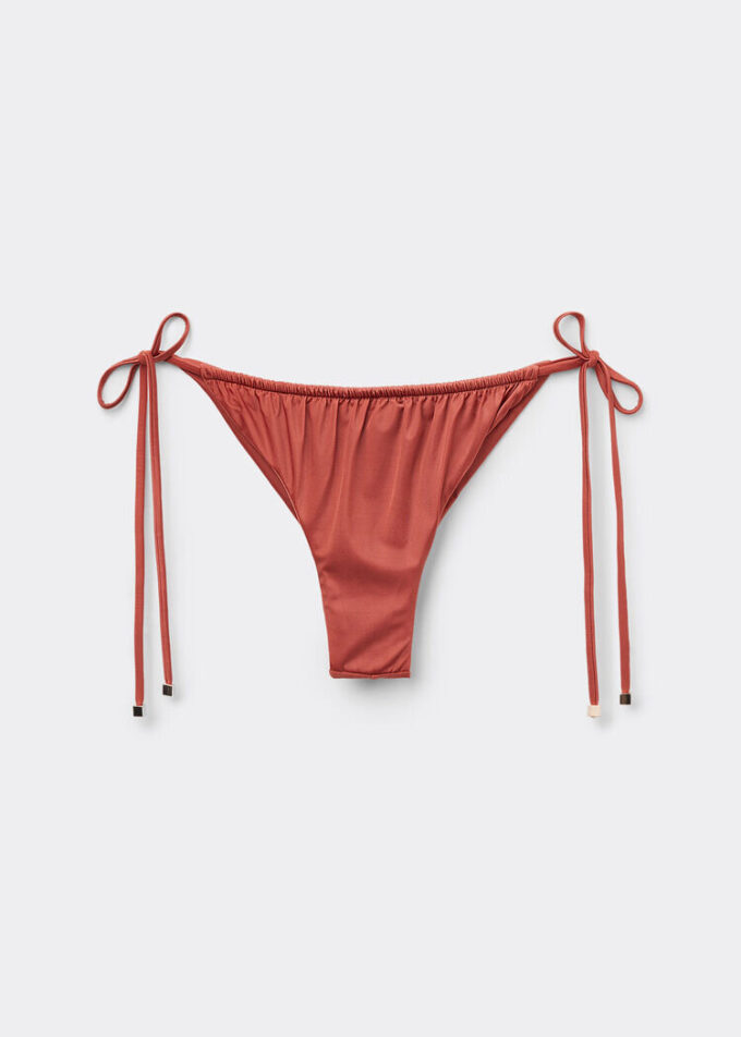 Satijnen Brazilian bikinibroekjes