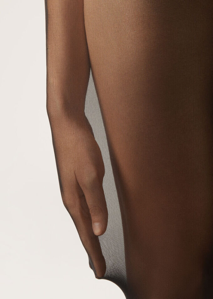 Semi-dichte, matte, onzichtbare 30 denier panty