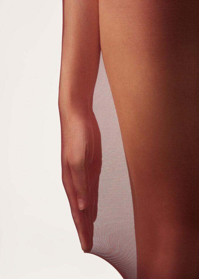 Semi-dichte, matte, onzichtbare 30 denier panty