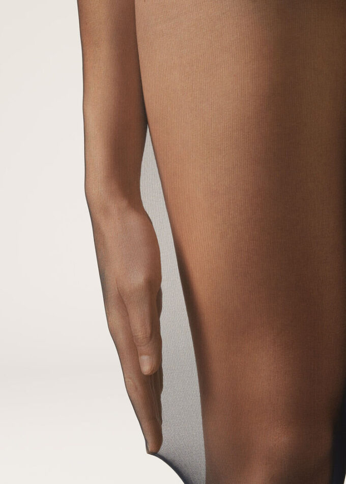 Semi-dichte, matte, zachte en comfortabele 30 denier panty