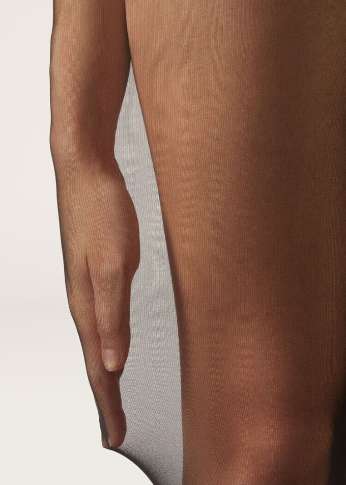 Semi-dichte, matte, zachte en comfortabele 30 denier panty