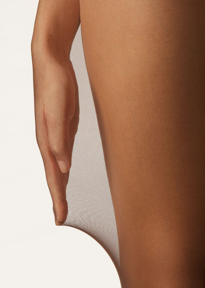 Semi-dichte, matte, zachte en comfortabele 30 denier panty