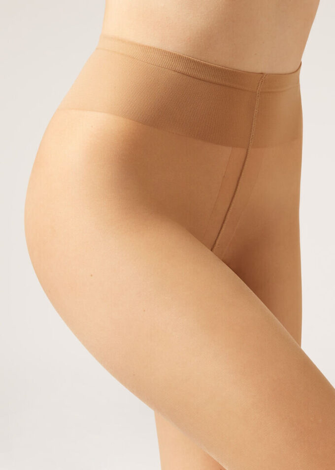 Sheer Essential 20 denier panty