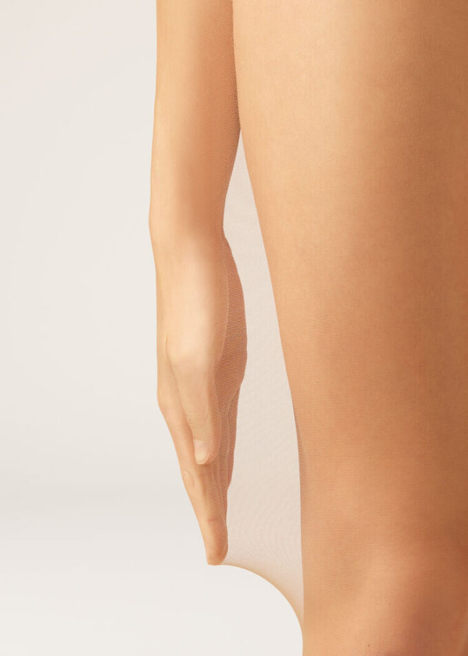 Sheer Essential 20 denier panty