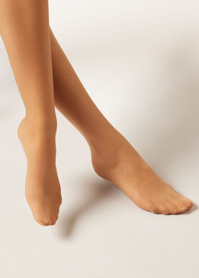 Sheer Essential 40 denier panty