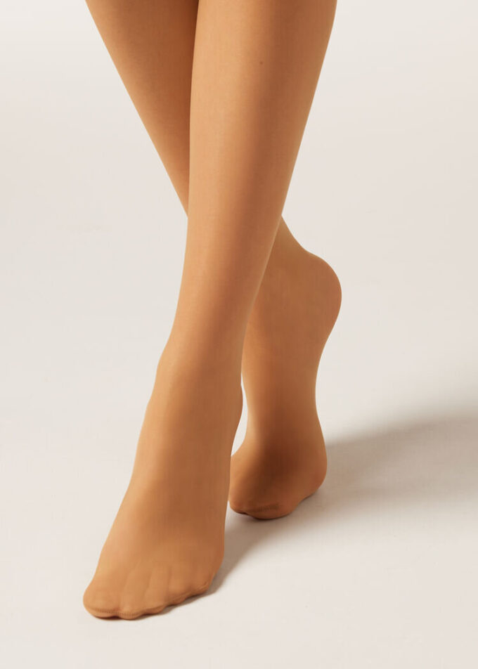 Sheer Essential 40 denier panty
