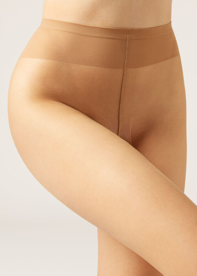 Sheer Essential 8 denier panty