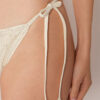 String-bikini-broekje met pailletten en netstof