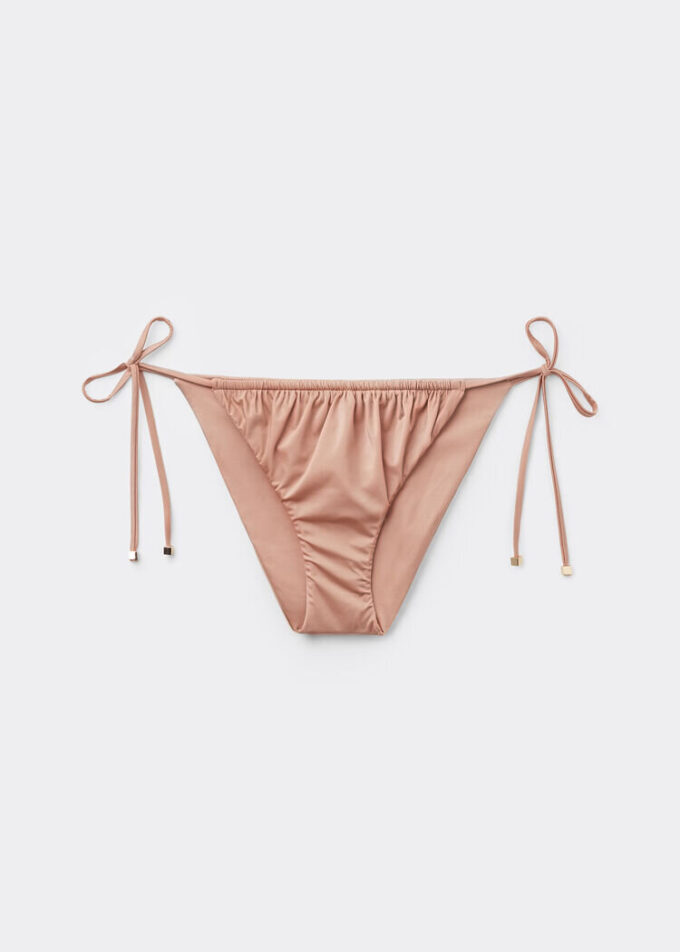 String-bikini-broekje van glanzend satijn