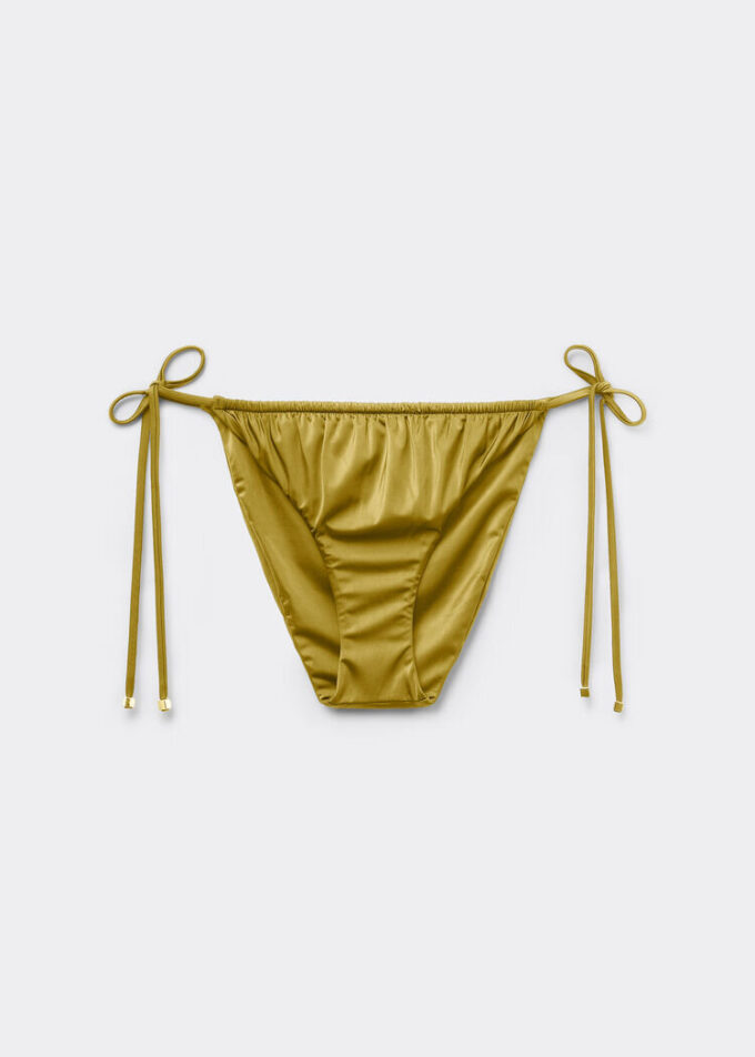 String-bikini-broekje van glanzend satijn