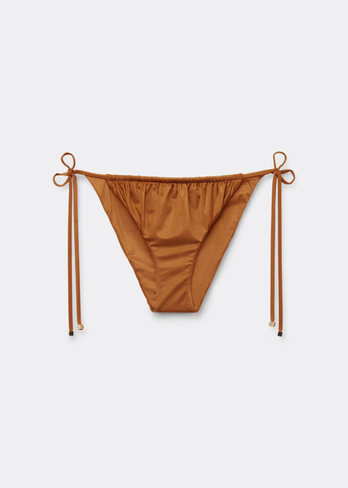 String-bikini-broekje van glanzend satijn