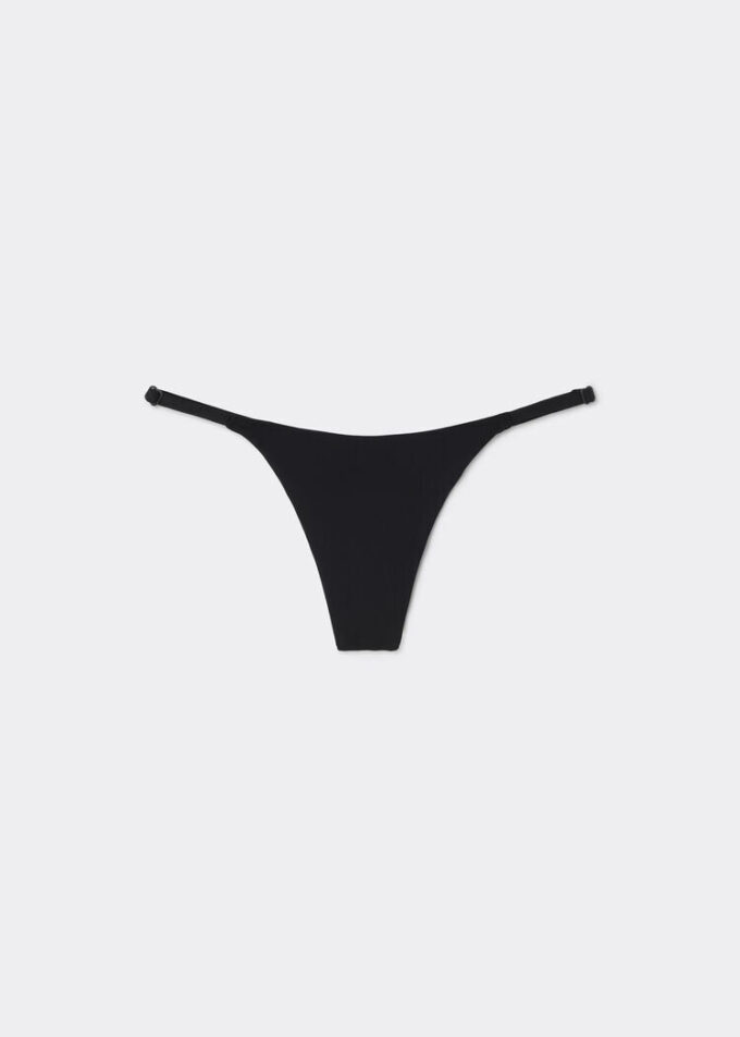 Strings-bikini-broekje Indonesië