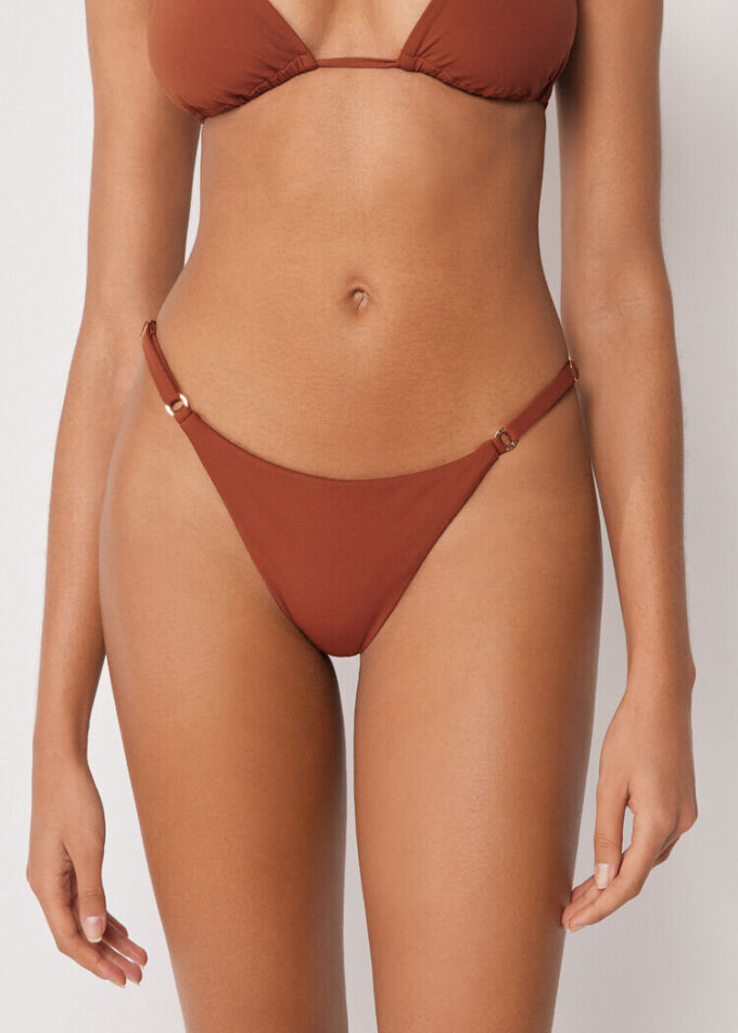 Strings-bikini-broekje Premium Fit
