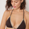 Triangel bikinitops met tweekleurig borduursel