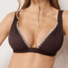 Triangel bikinitops met vulling en tweekleurig borduursel