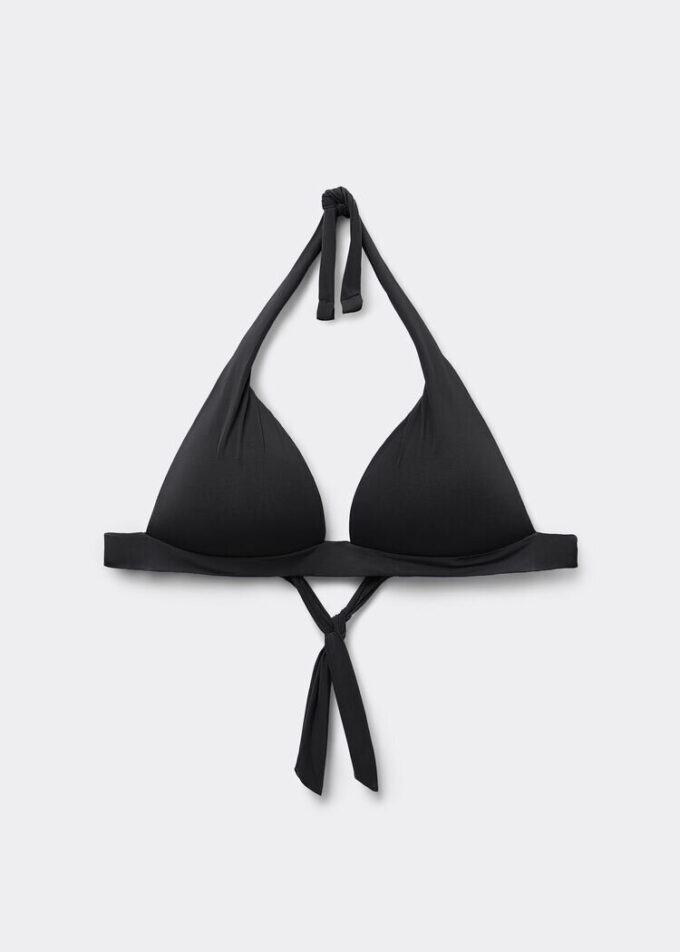 Triangel bikinitops met vulling in verschillende maten uit Indonesia
